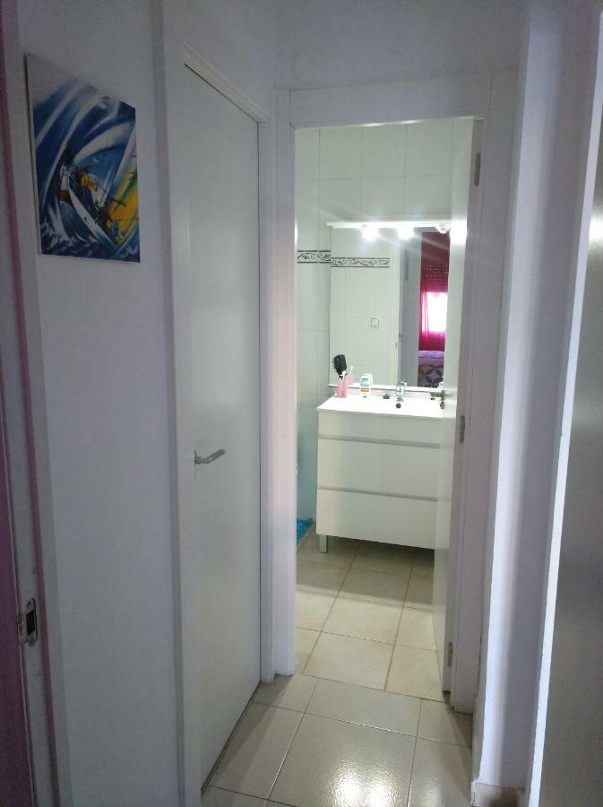 Apartamento primera línea de mar L'Hospitalet de l'Infant Exterior foto