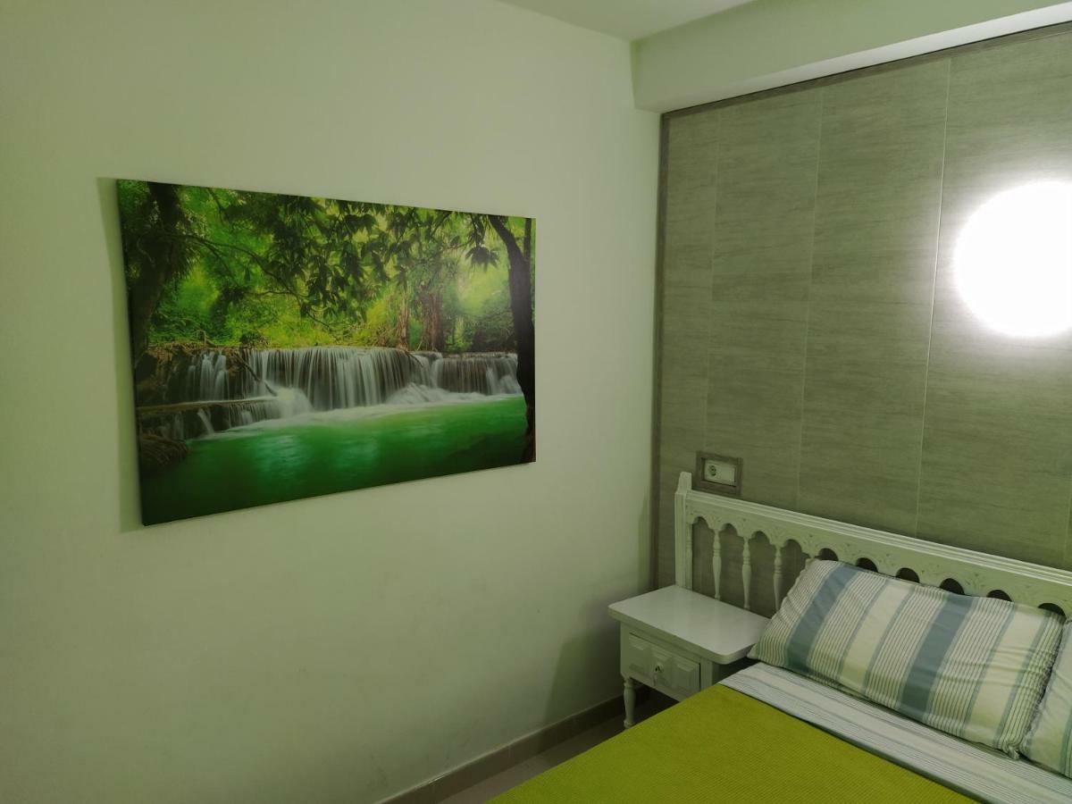 Apartamento primera línea de mar L'Hospitalet de l'Infant Exterior foto